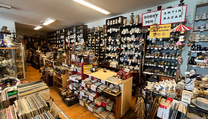 Bazary Měšec - antikvariát a sběratelství